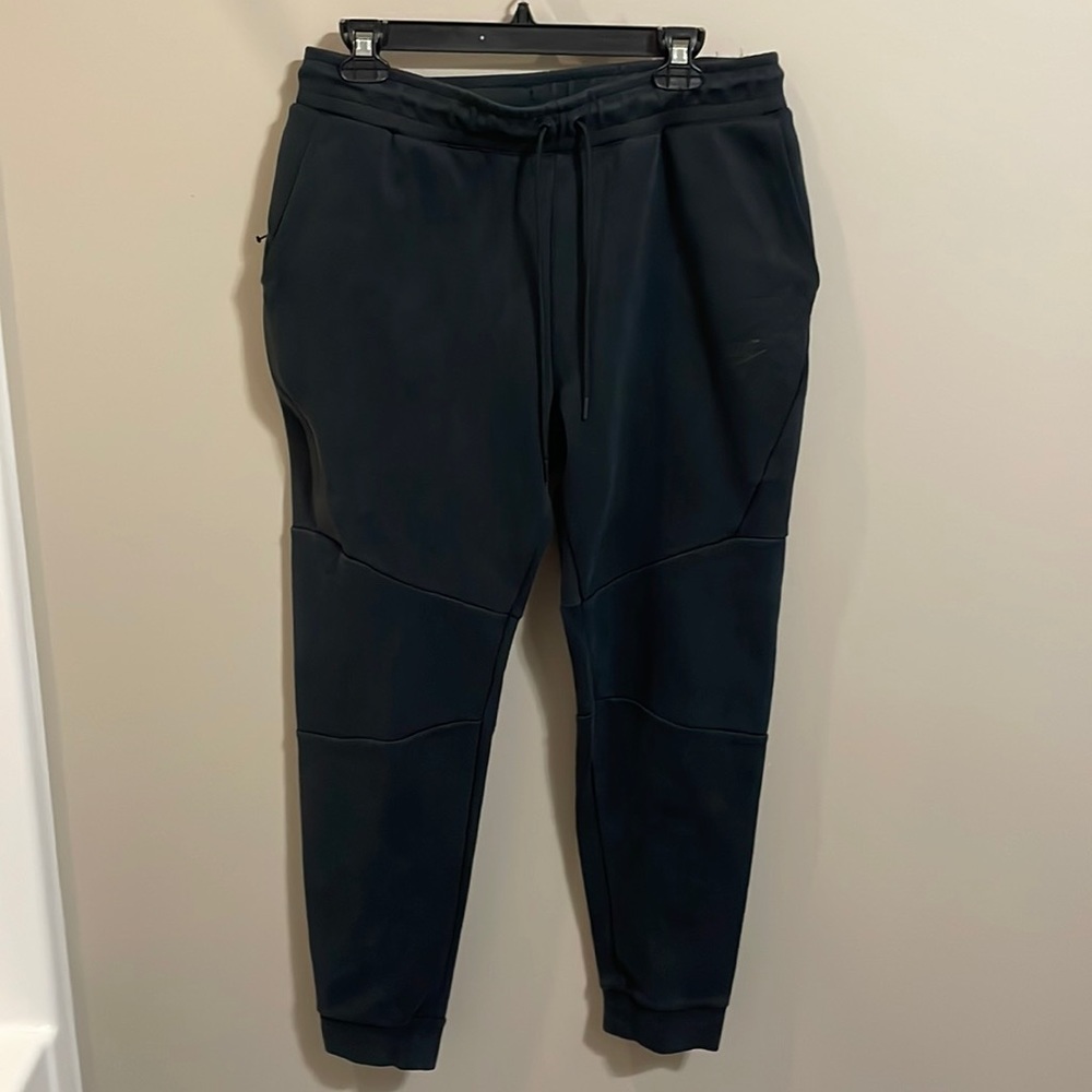 Nike Tech Fleece Joggers